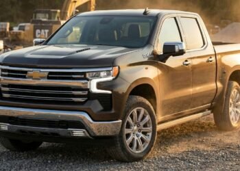 2025 Chevrolet Silverado 1500 High Country ICE Truck